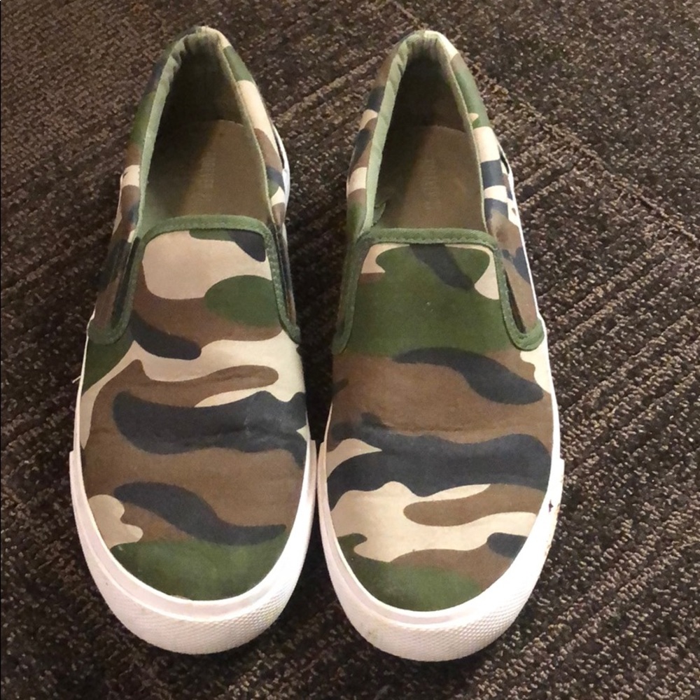 Forever 21 Army Vans